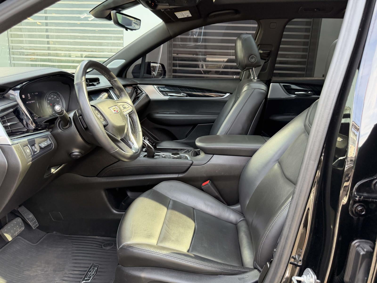 2025 Cadillac XT6 AWD Premium Luxury