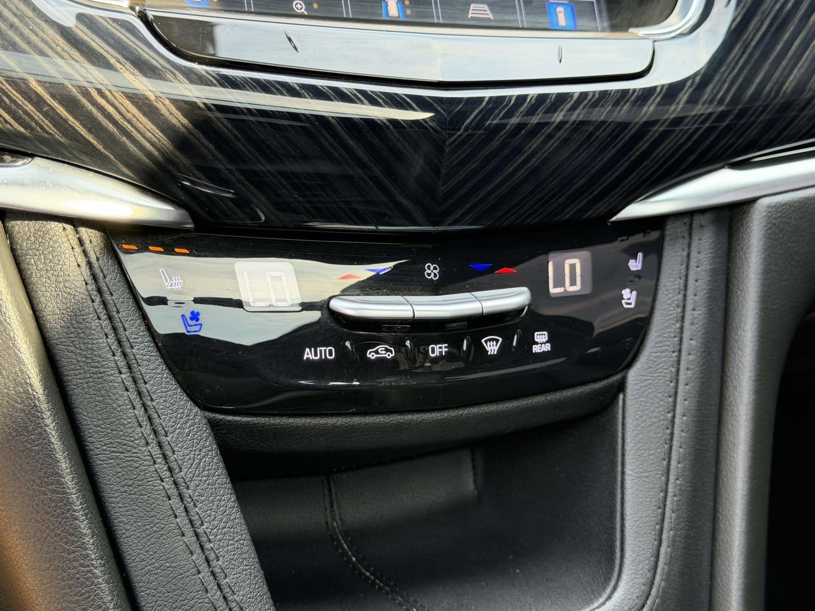 2025 Cadillac XT6 AWD Premium Luxury