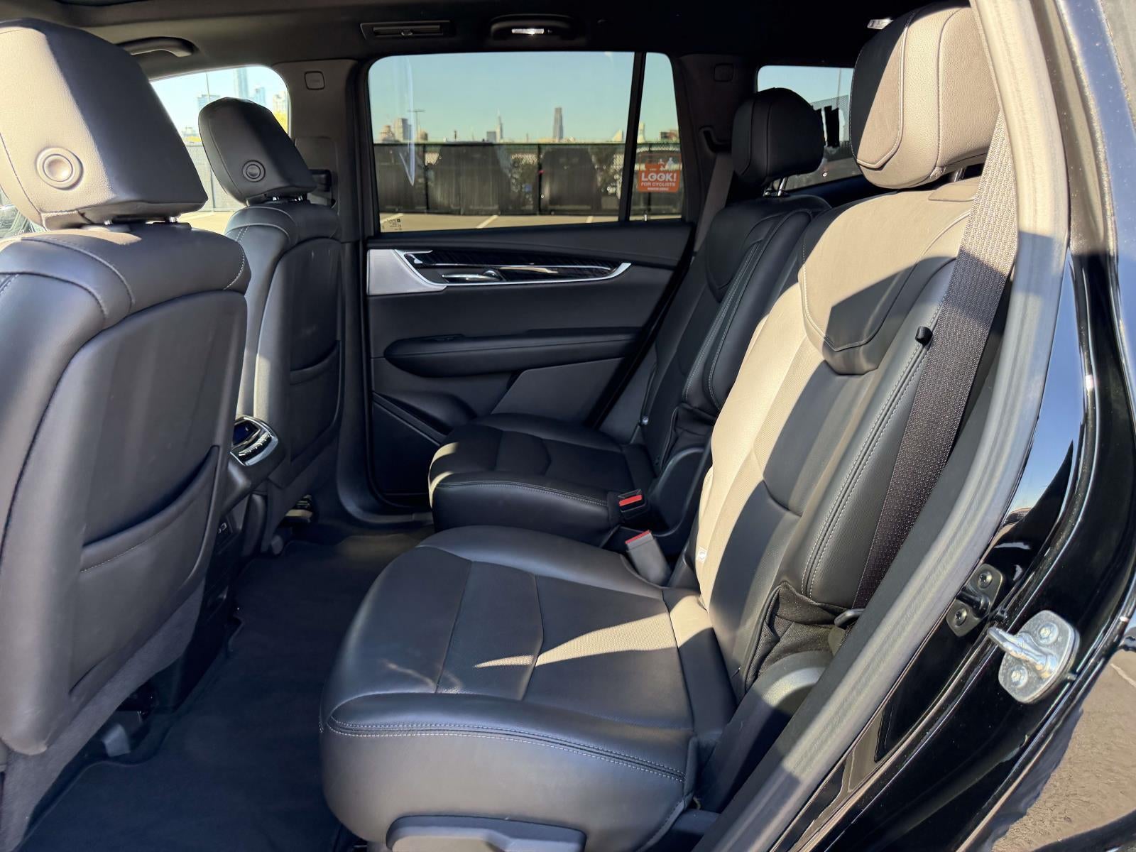 2025 Cadillac XT6 AWD Premium Luxury