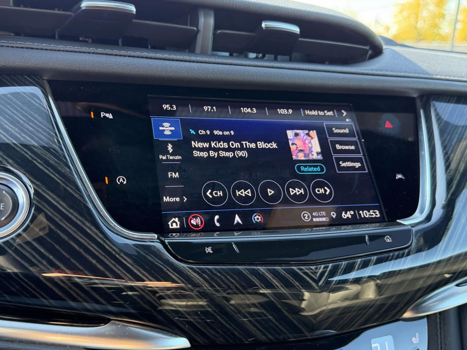 2025 Cadillac XT6 AWD Premium Luxury