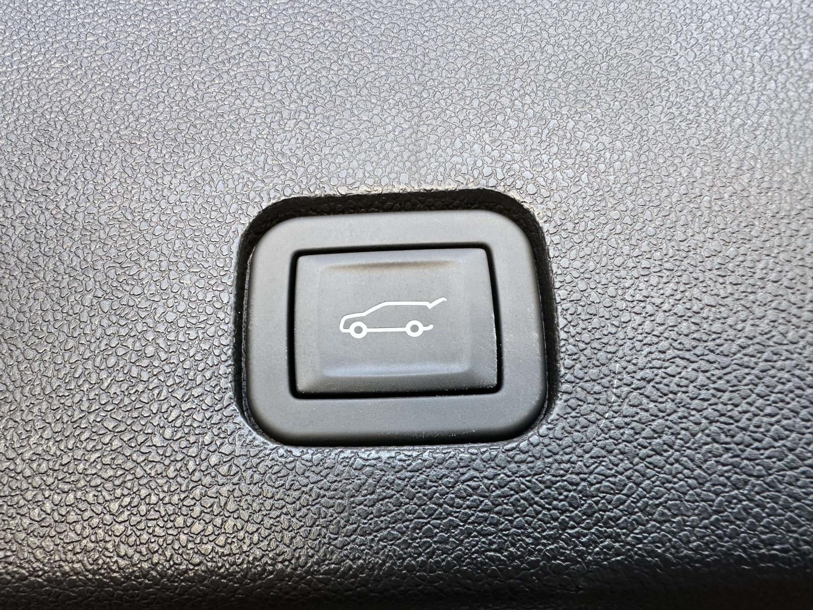 2025 Cadillac XT6 AWD Premium Luxury