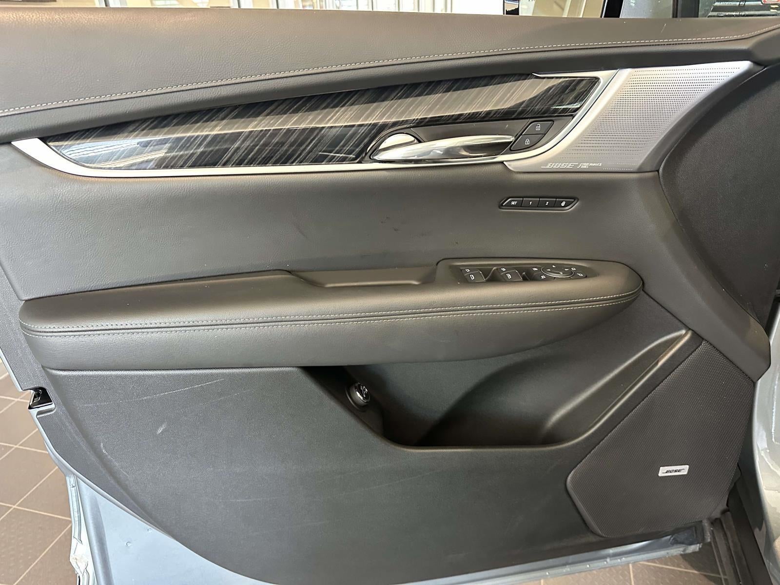 2025 Cadillac XT6 AWD Premium Luxury