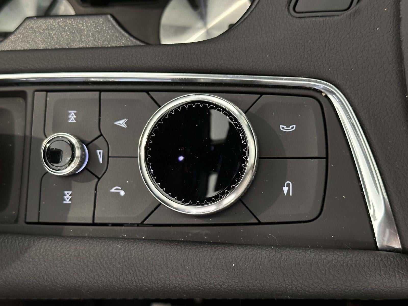 2025 Cadillac XT6 AWD Premium Luxury