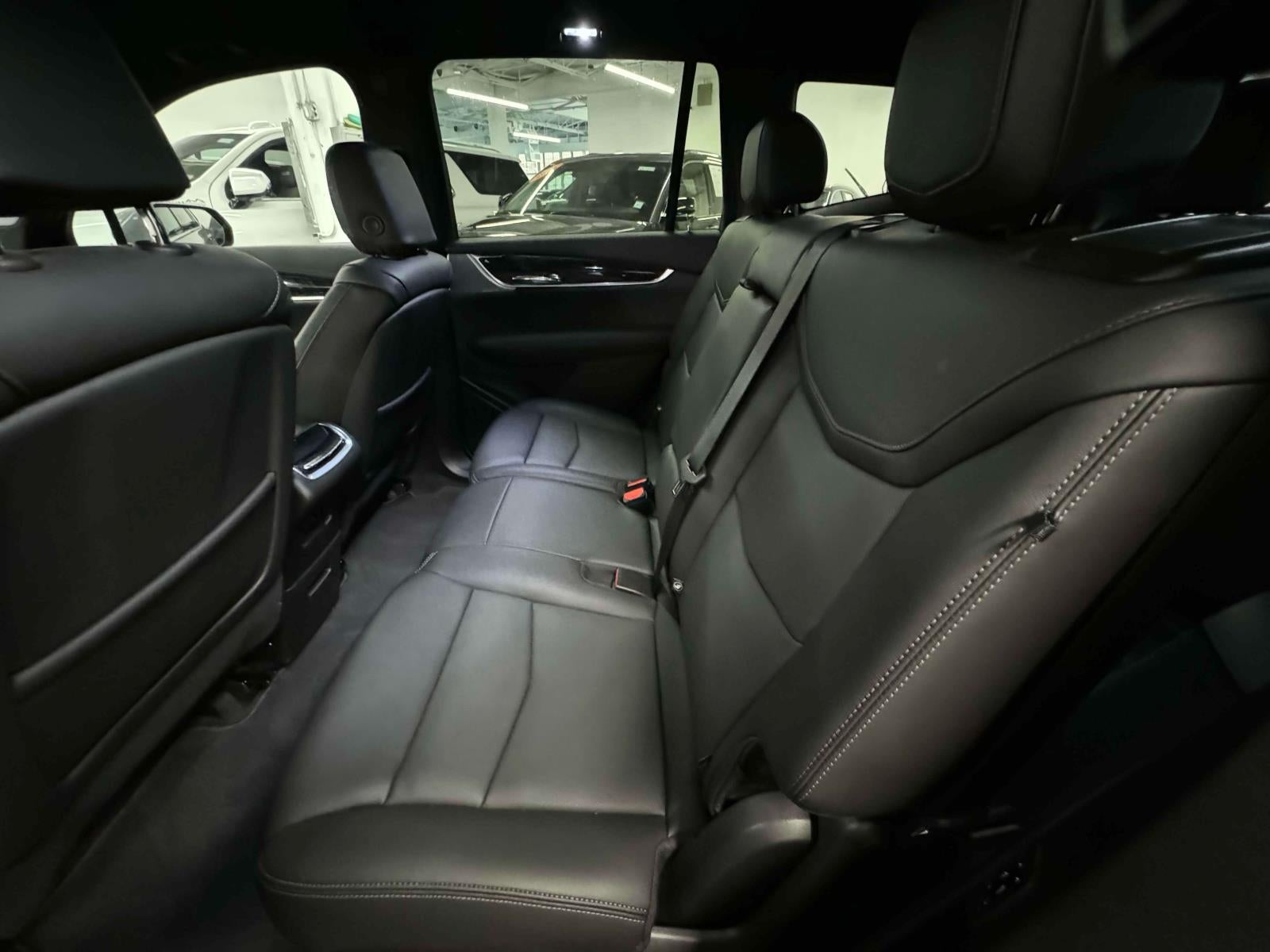 2025 Cadillac XT6 AWD Premium Luxury