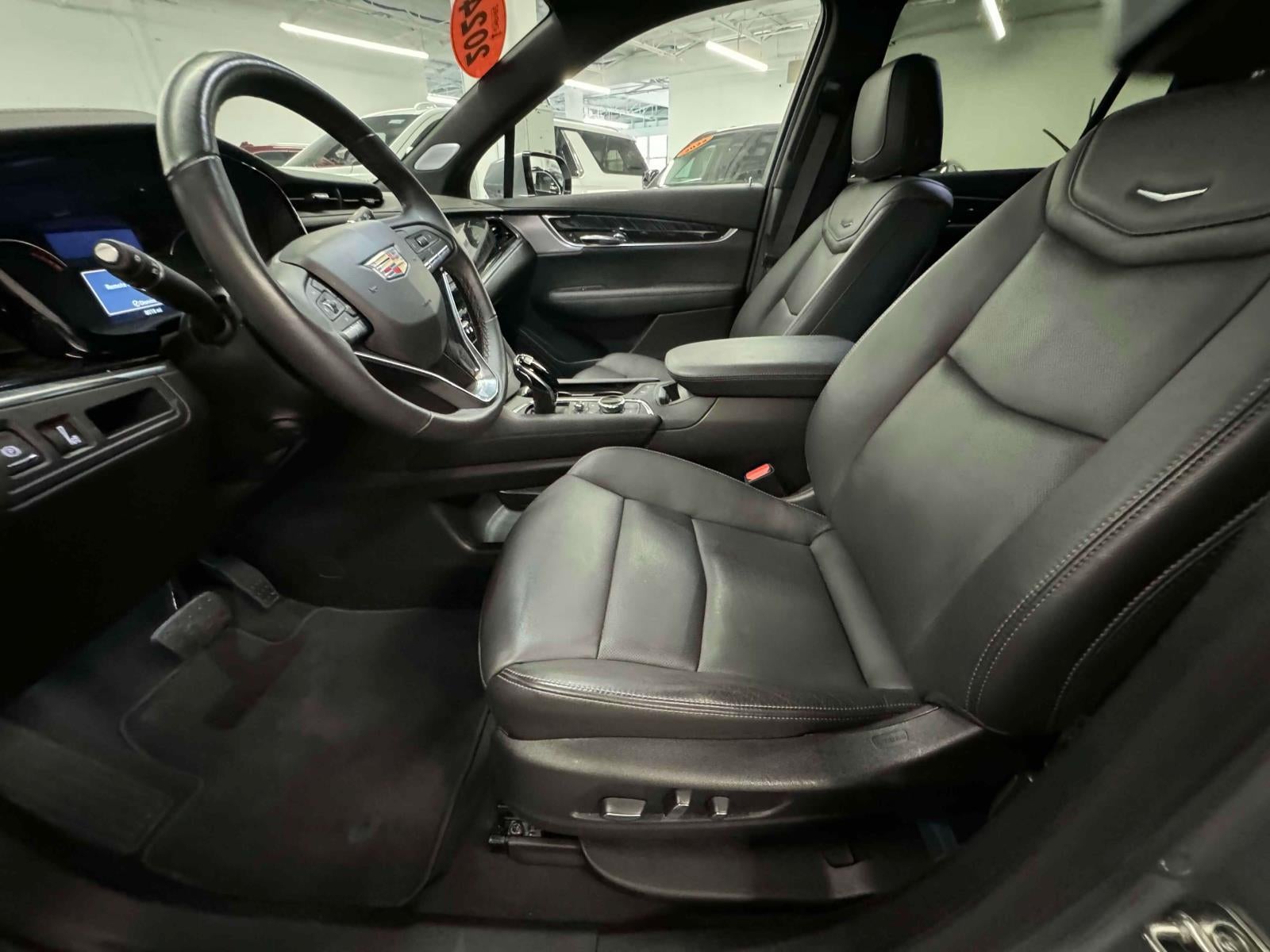 2025 Cadillac XT6 AWD Premium Luxury