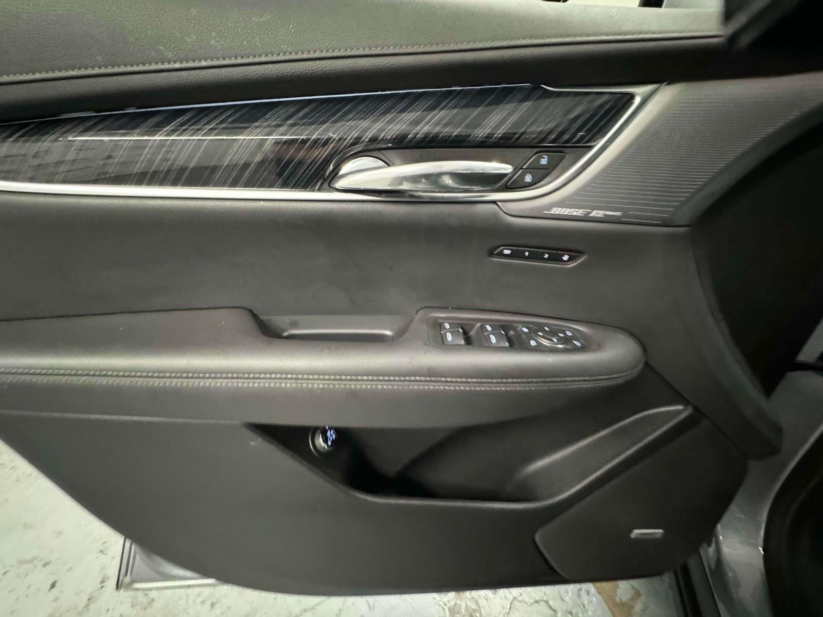 2025 Cadillac XT6 AWD Premium Luxury