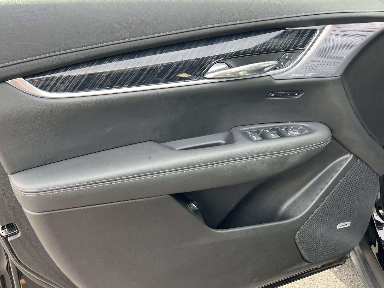 2023 Cadillac XT6 AWD Premium Luxury