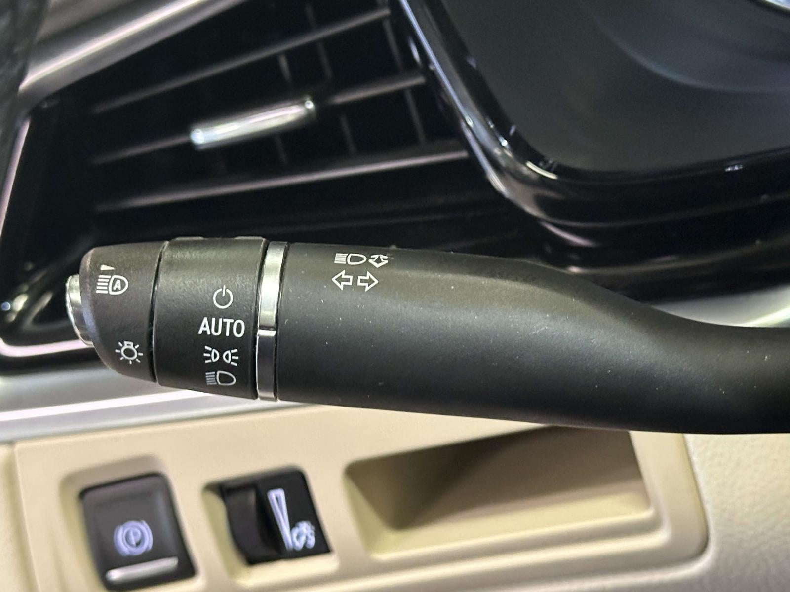 2023 Cadillac XT6 AWD Premium Luxury