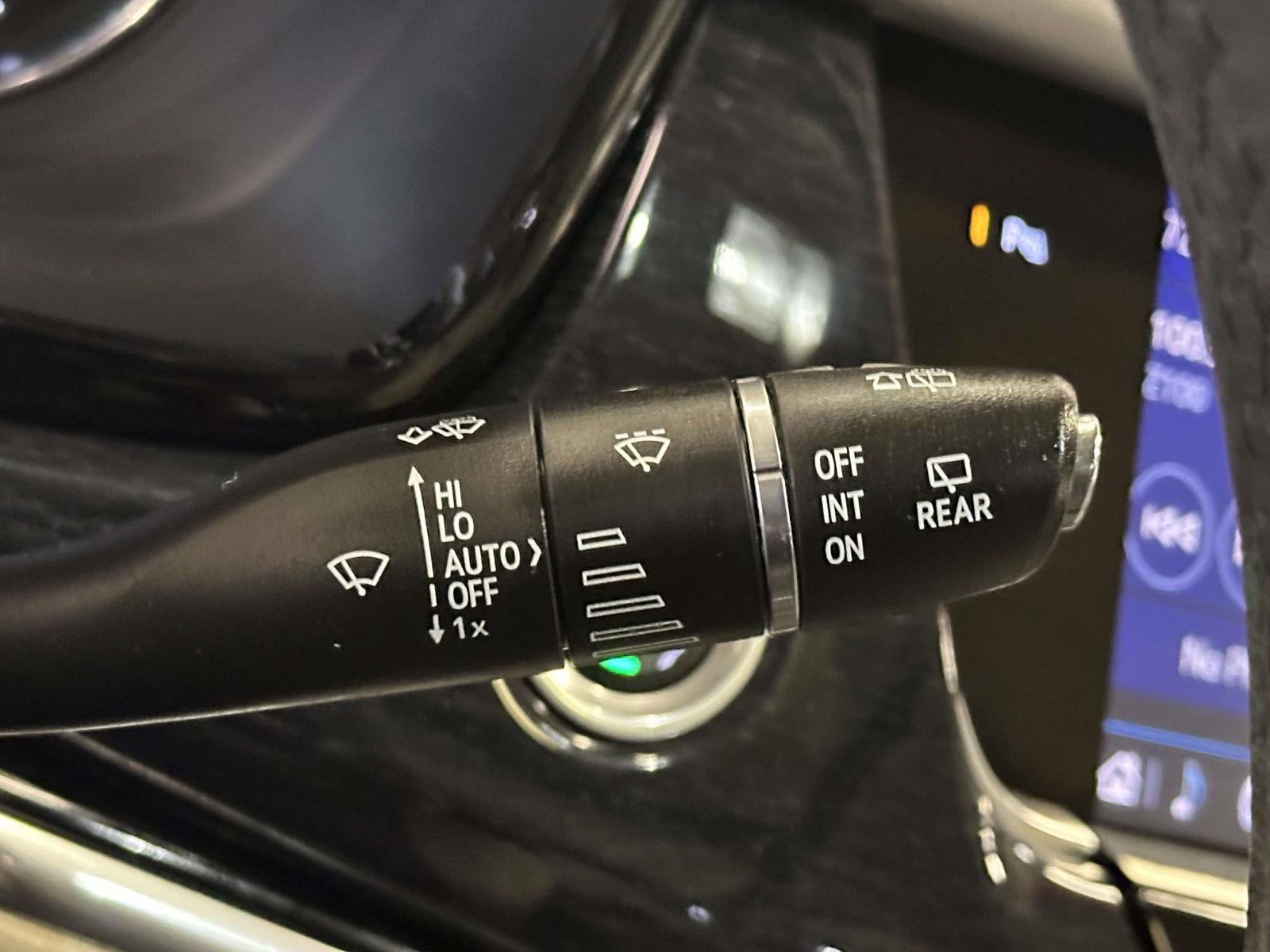 2023 Cadillac XT6 AWD Premium Luxury