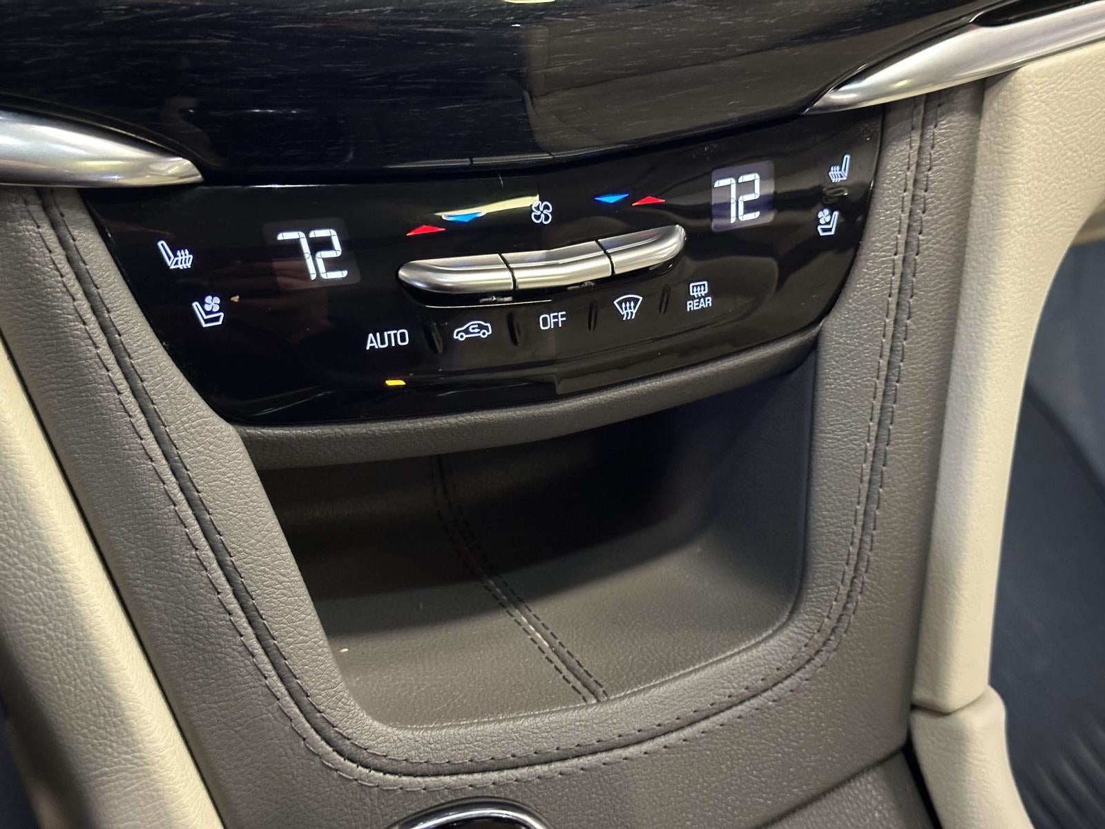 2023 Cadillac XT6 AWD Premium Luxury