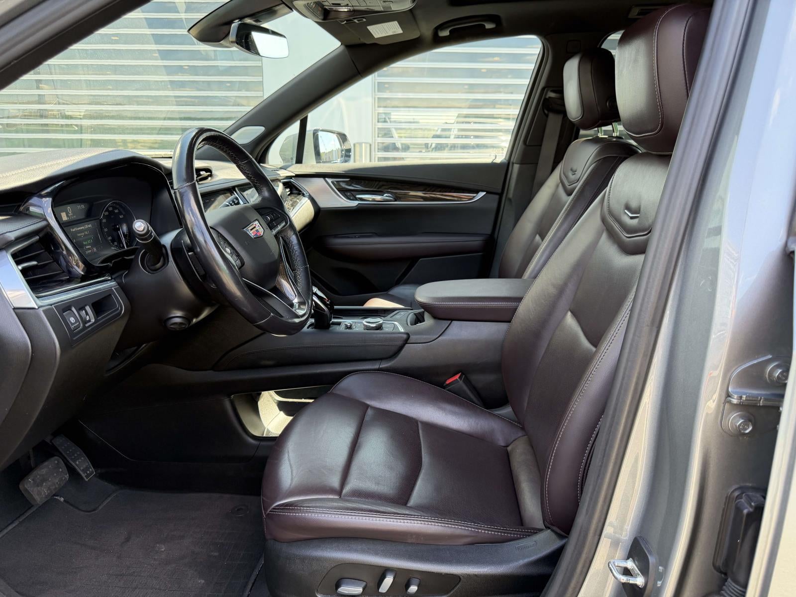 2023 Cadillac XT6 AWD Premium Luxury