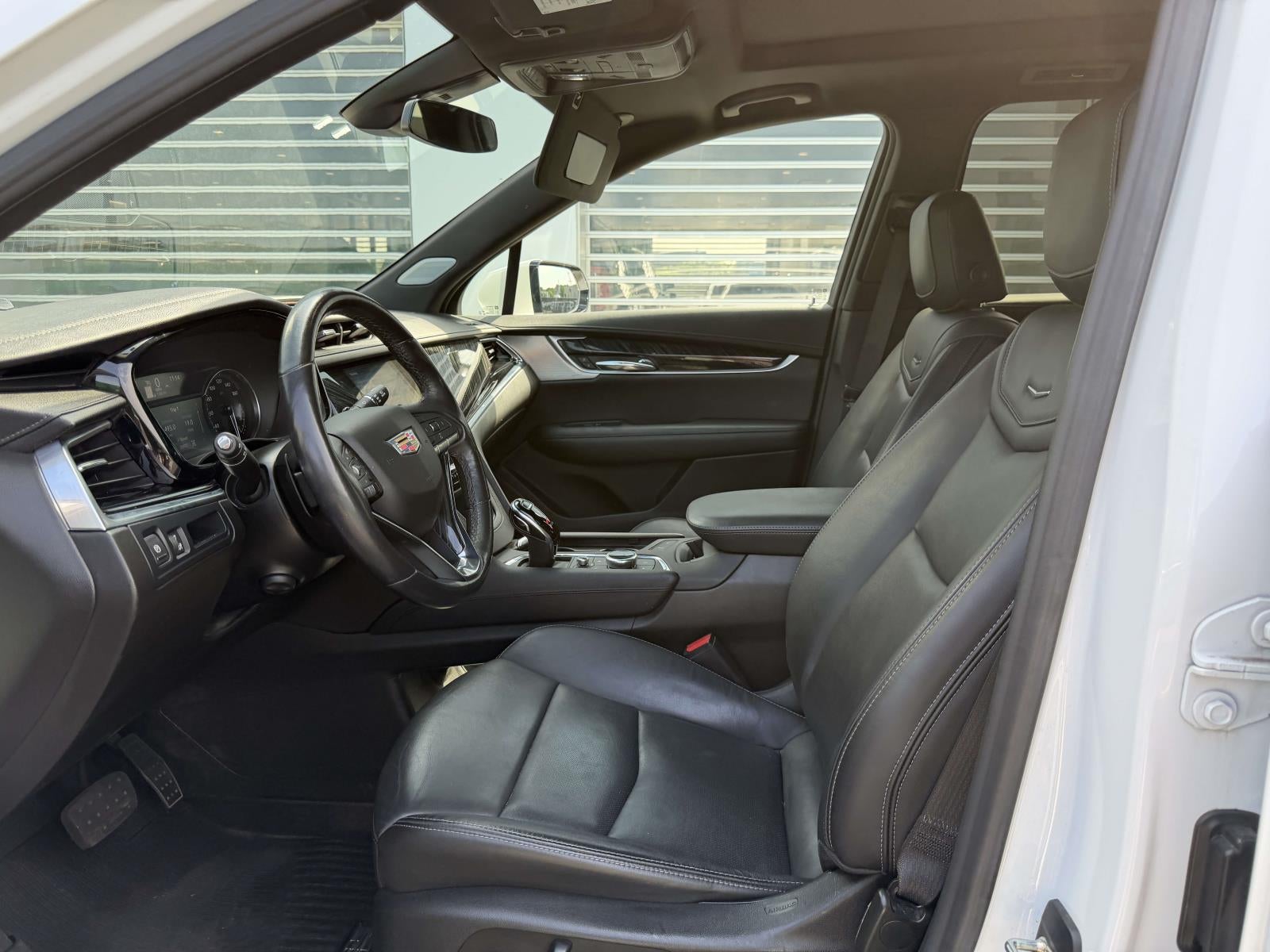 2023 Cadillac XT6 AWD Premium Luxury