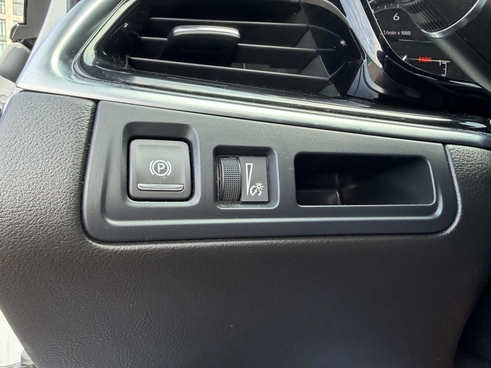 2023 Cadillac XT6 AWD Premium Luxury