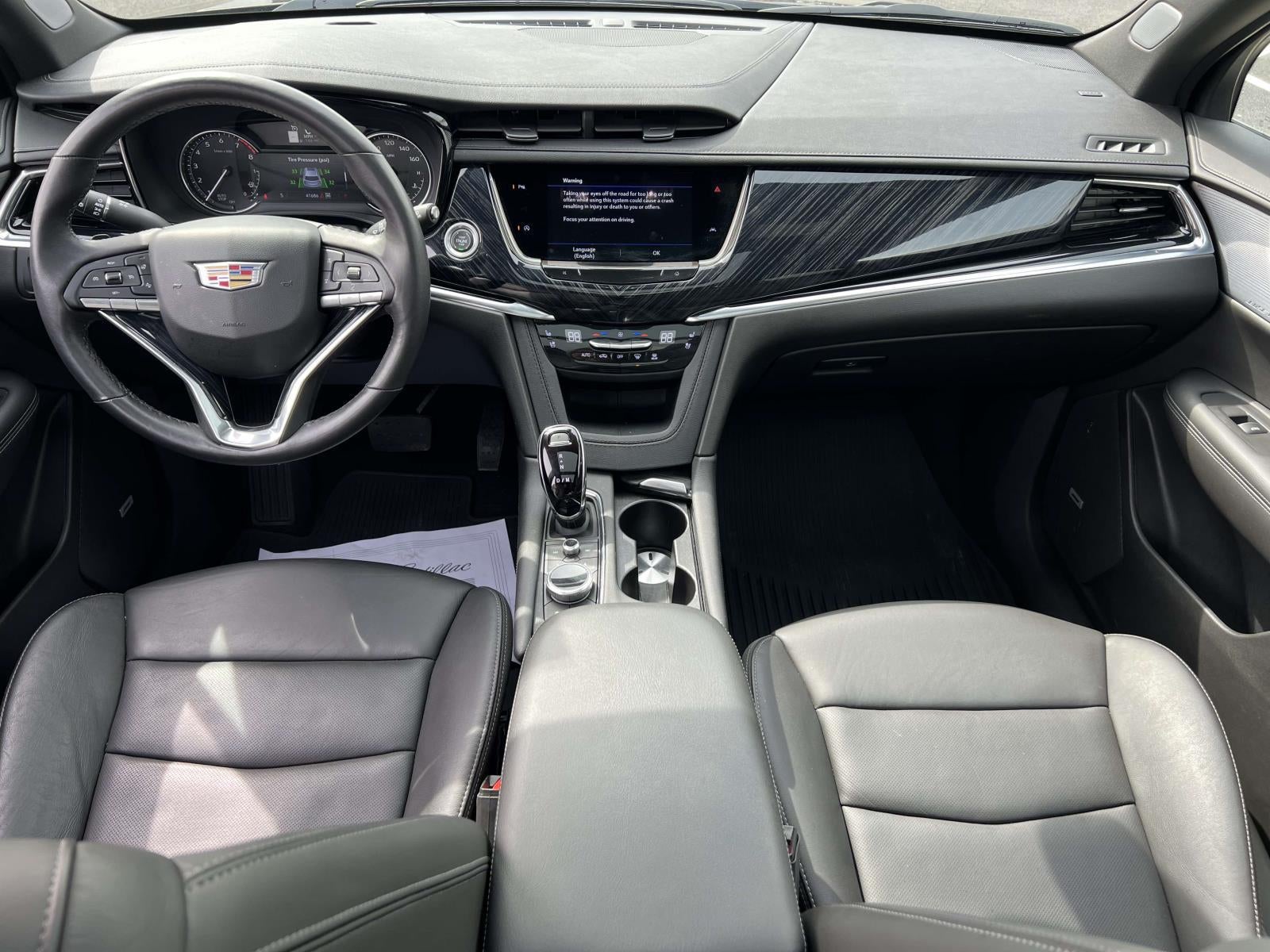 2023 Cadillac XT6 AWD Premium Luxury