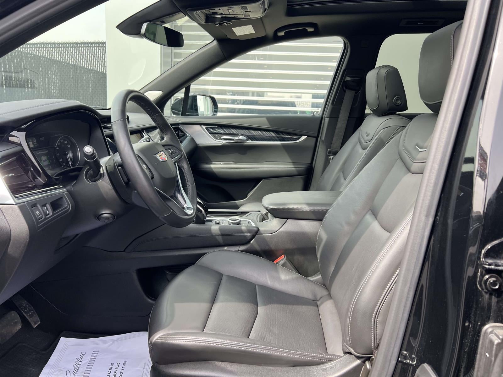 2023 Cadillac XT6 AWD Premium Luxury