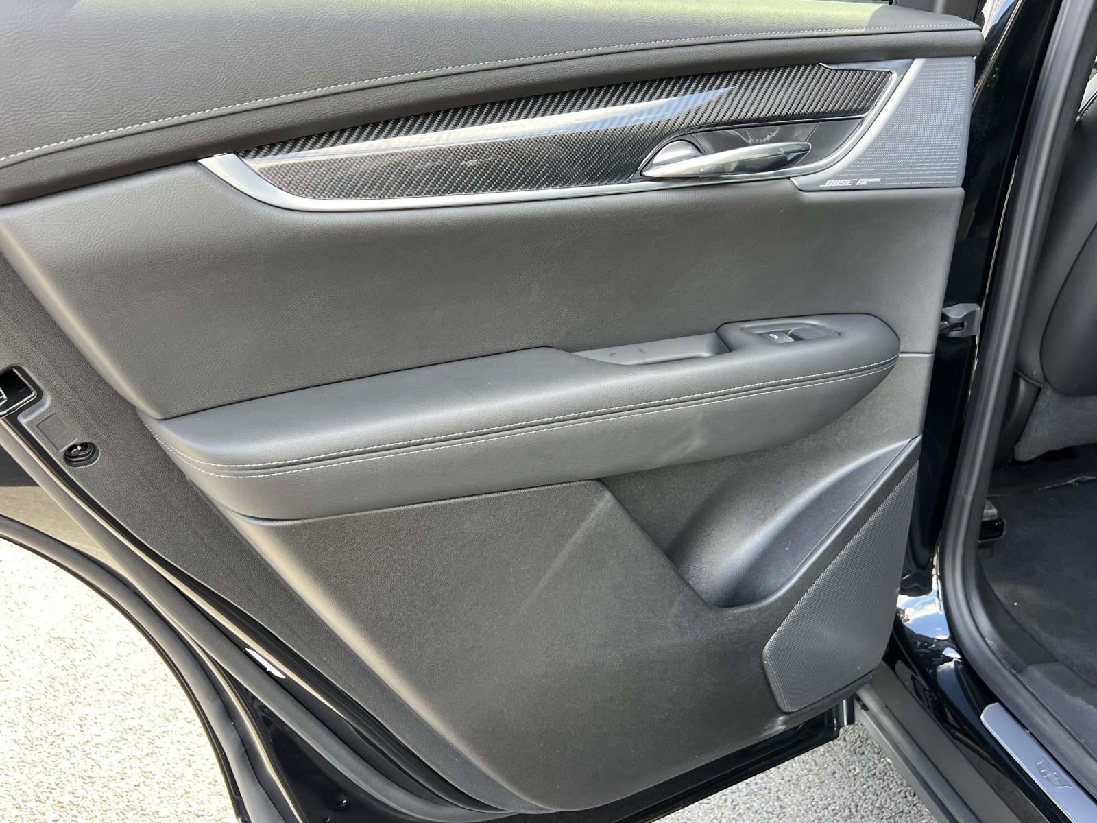 2024 Cadillac XT6 Sport