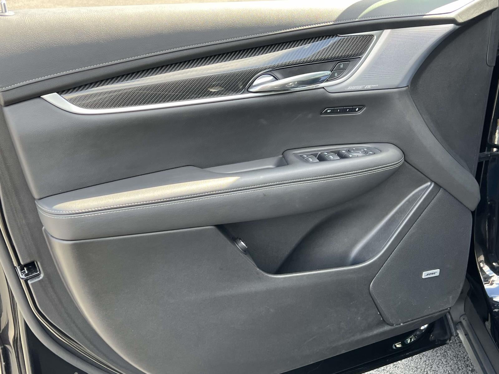2024 Cadillac XT6 Sport