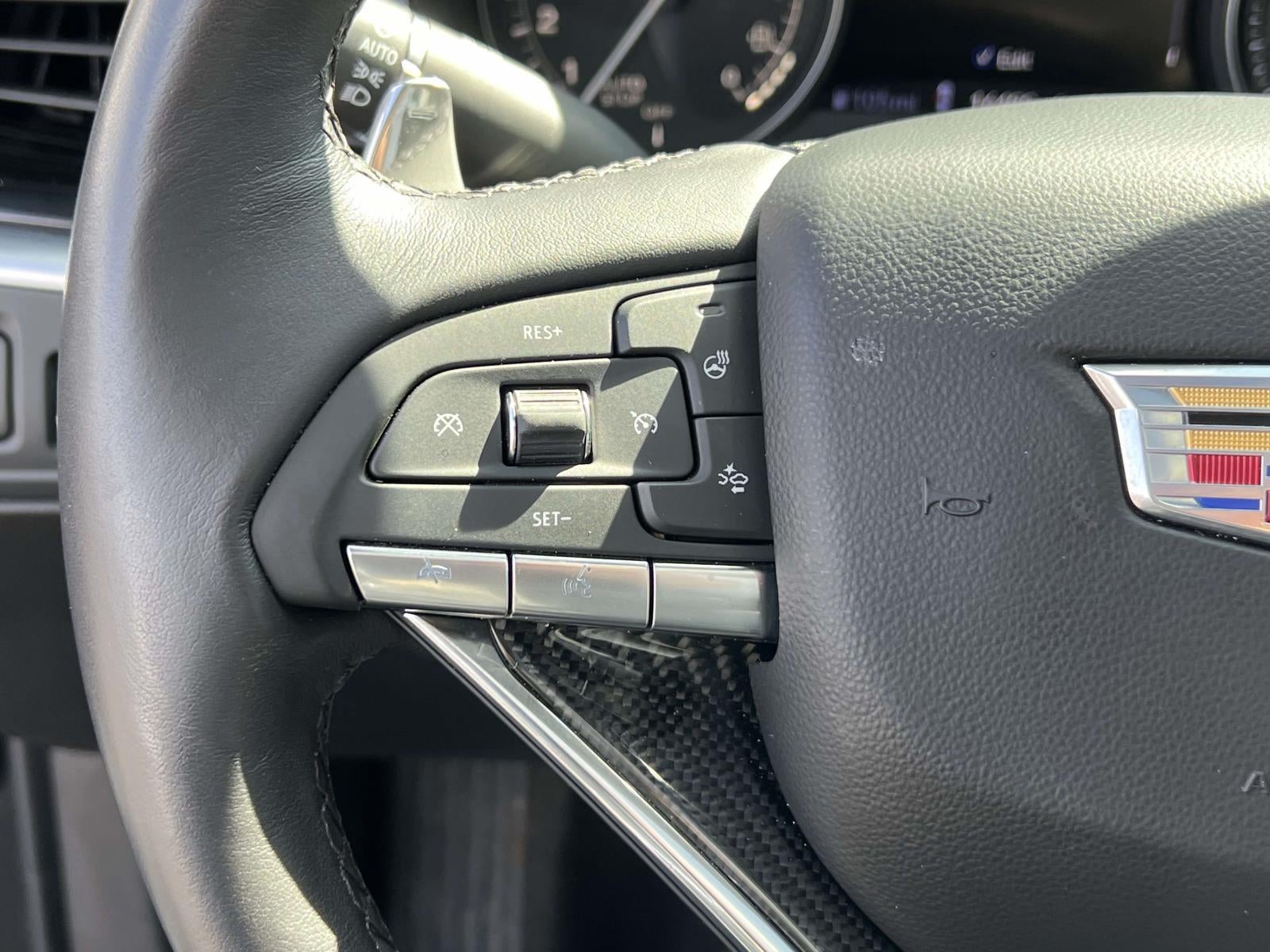 2024 Cadillac XT6 Sport
