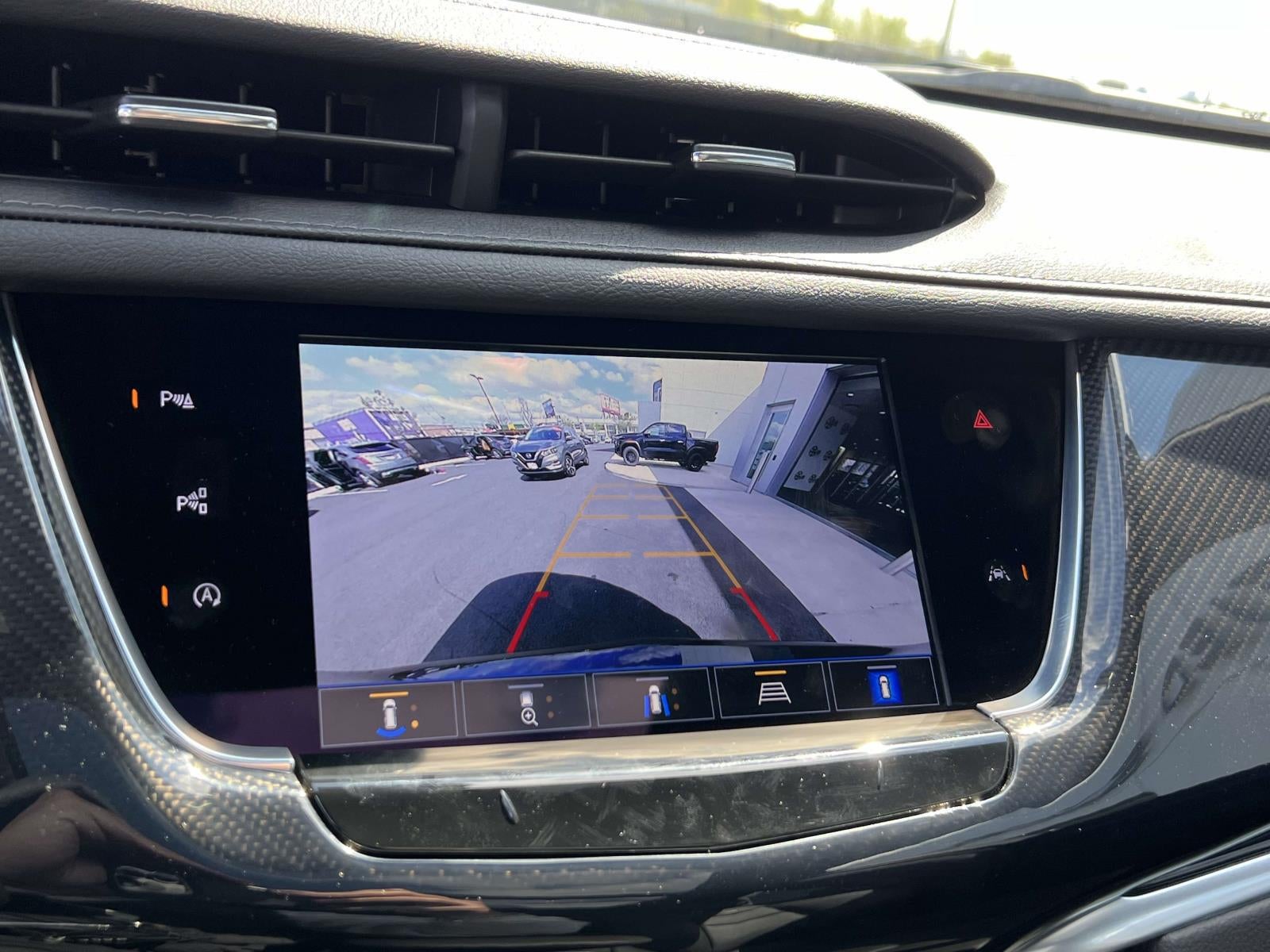 2024 Cadillac XT6 Sport