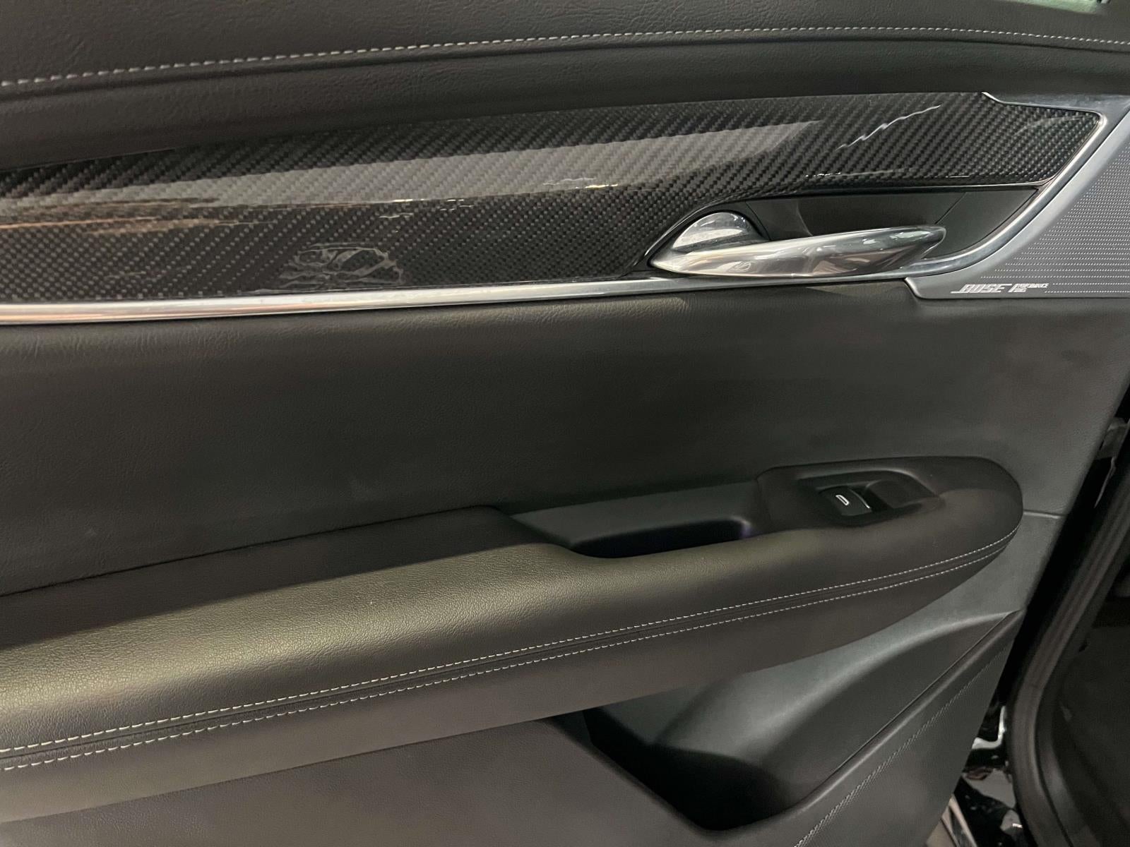 2023 Cadillac XT6 Sport