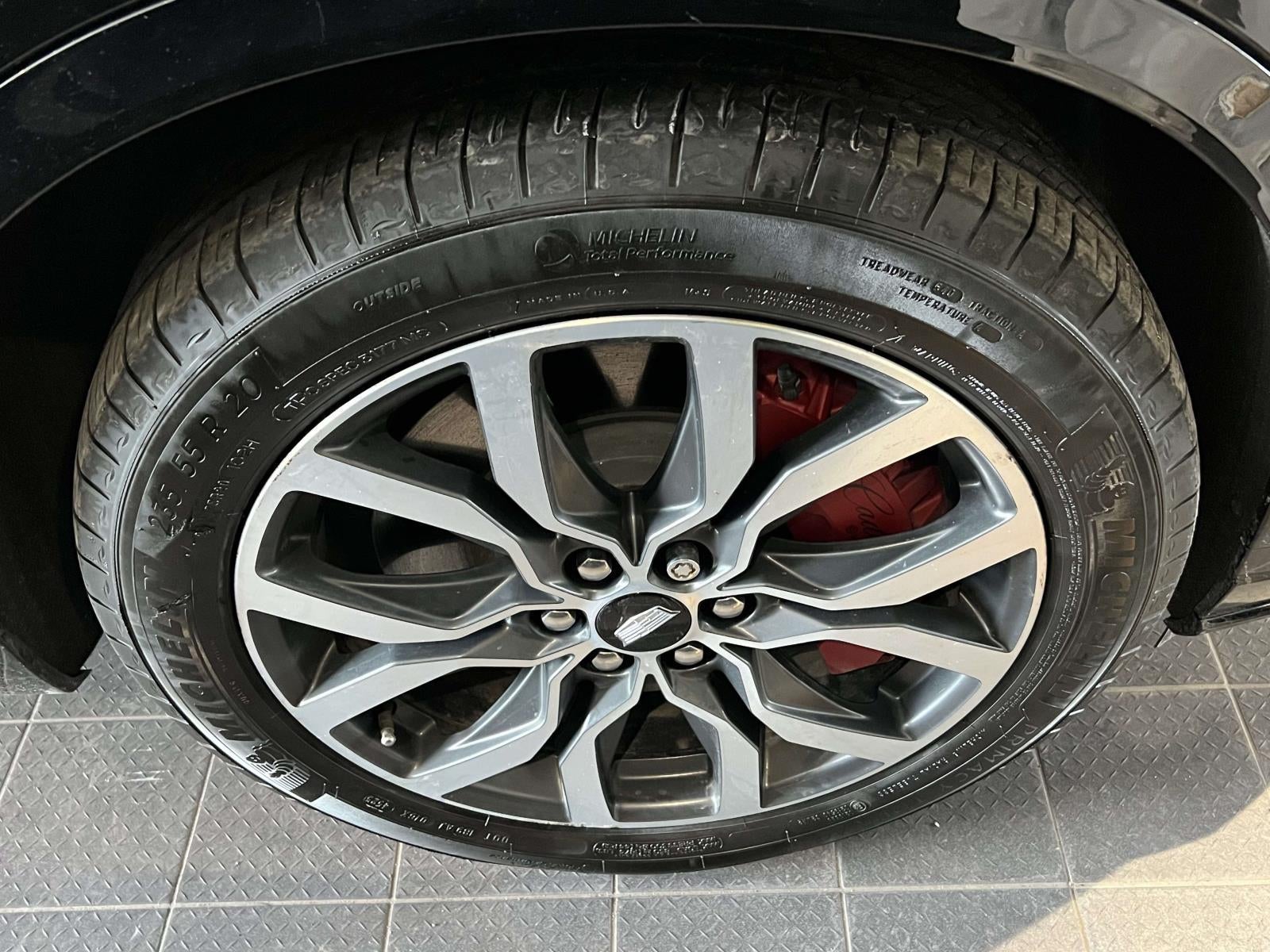 2024 Cadillac XT6 Sport