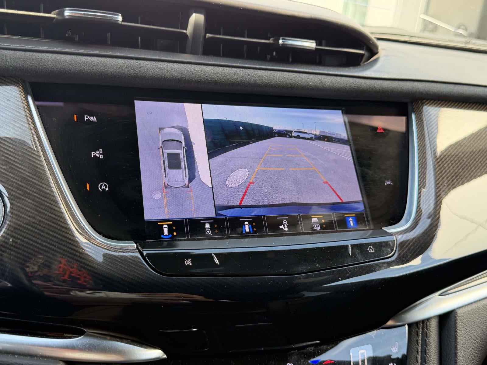 2024 Cadillac XT6 AWD Sport