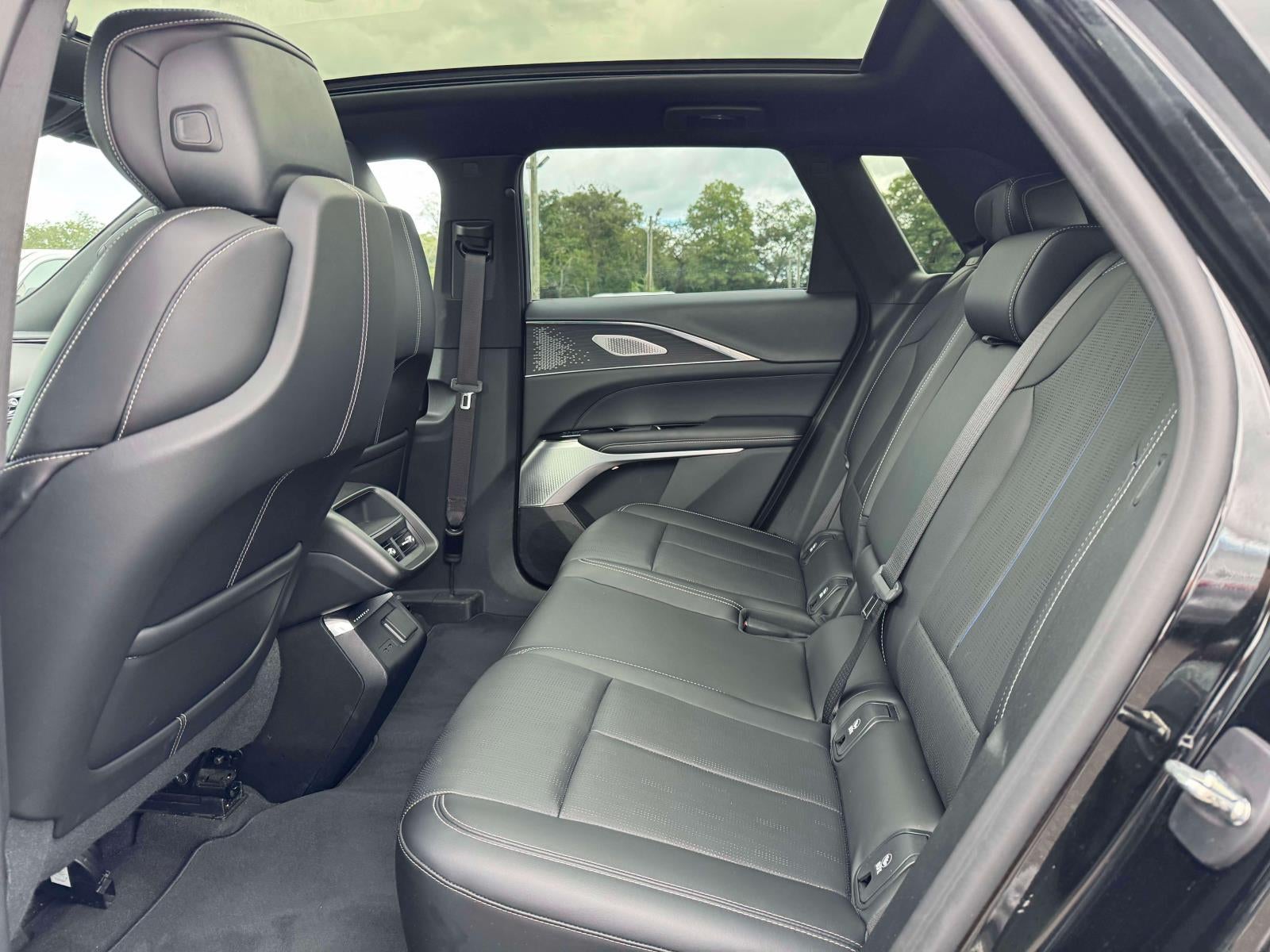 2023 Cadillac LYRIQ RWD Luxury