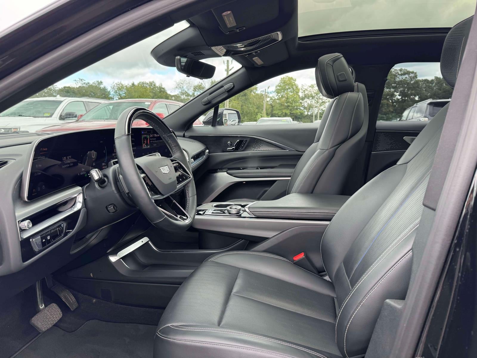 2023 Cadillac LYRIQ RWD Luxury
