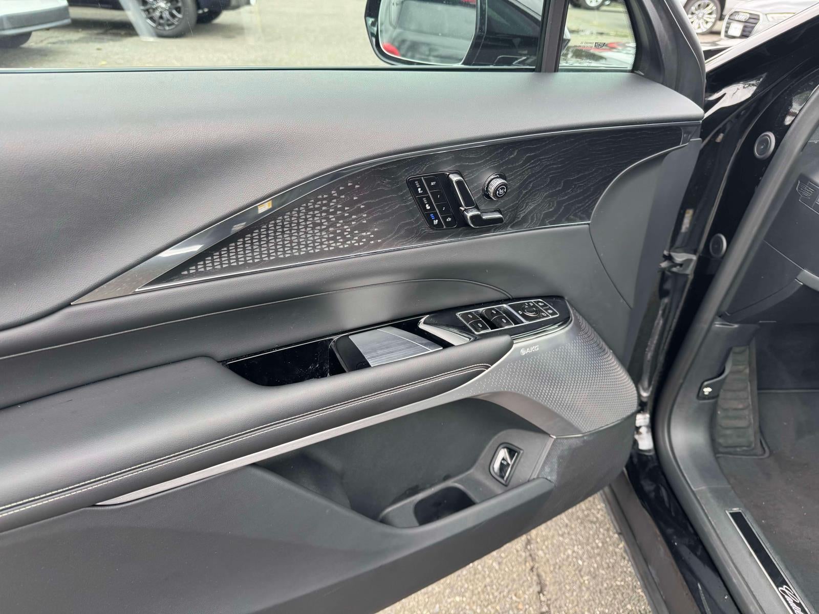 2023 Cadillac LYRIQ RWD Luxury
