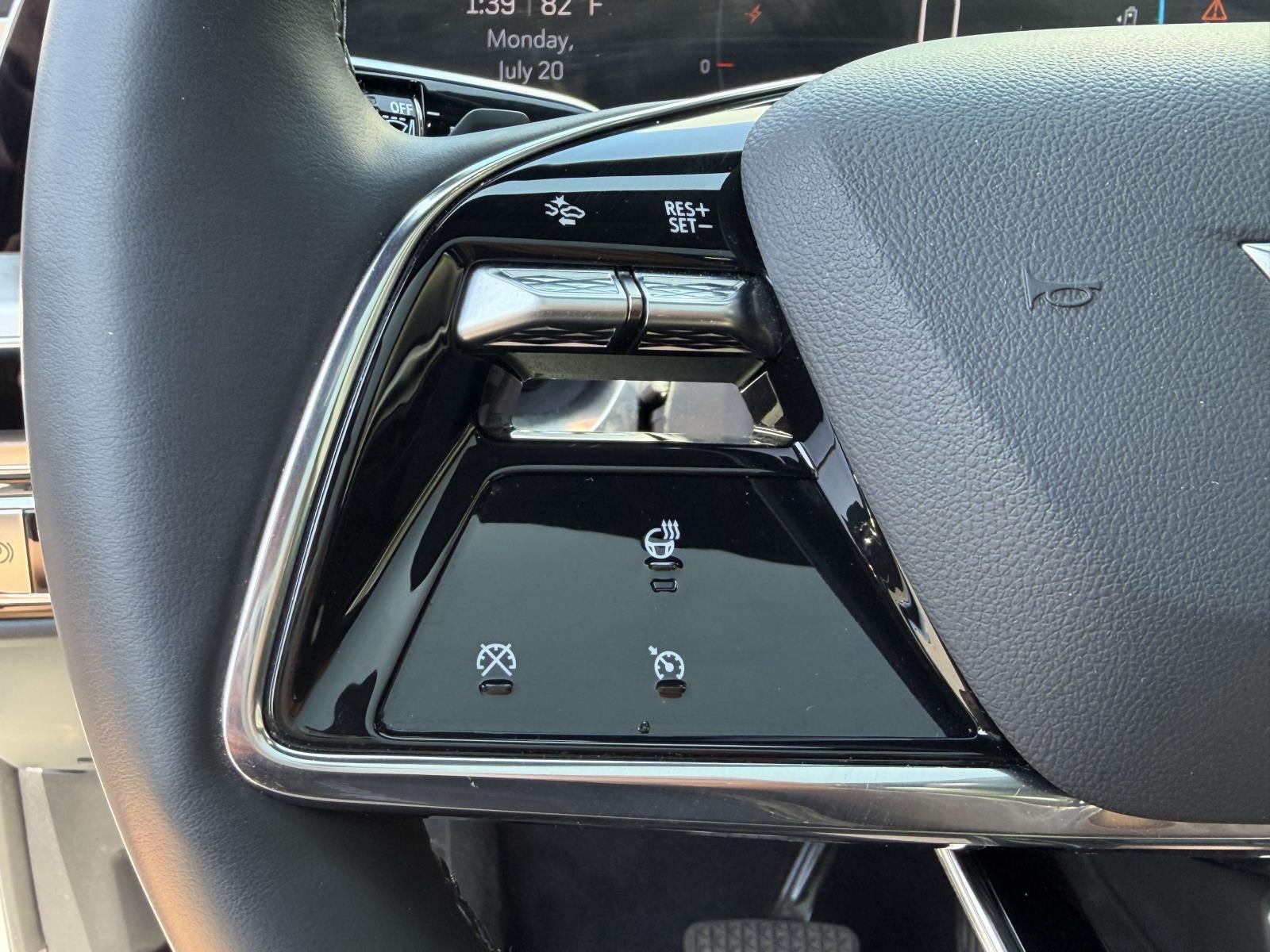 2025 Cadillac LYRIQ Luxury 1 RWD