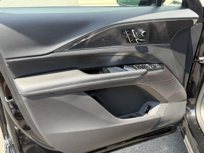 2024 Cadillac LYRIQ Luxury w/1SC