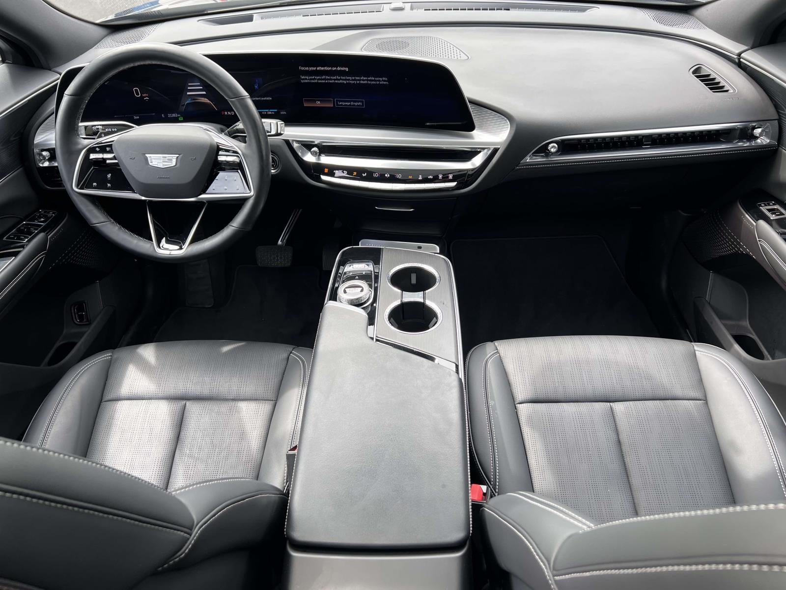 2024 Cadillac LYRIQ Luxury w/1SC