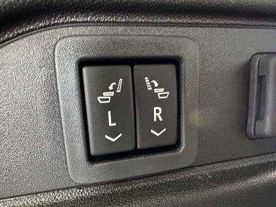 2024 Cadillac LYRIQ Luxury w/1SE