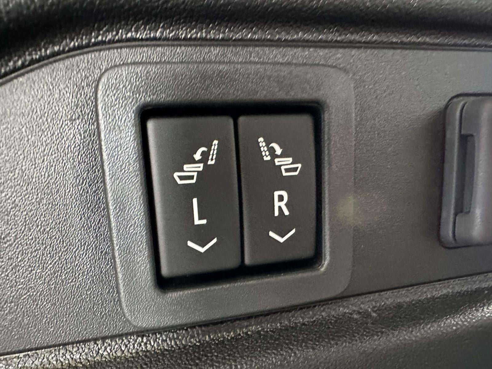 2024 Cadillac LYRIQ Luxury w/1SE