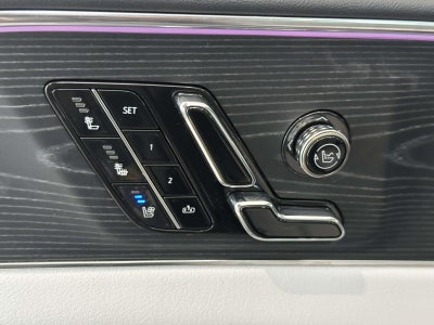 2024 Cadillac LYRIQ Luxury w/1SE