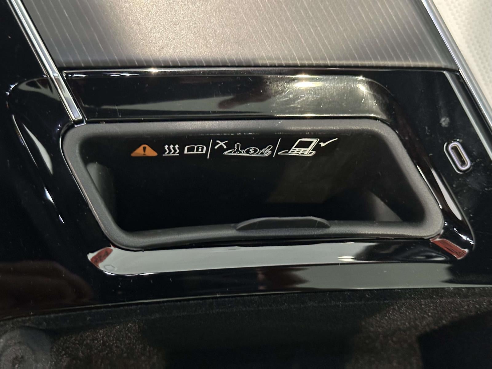 2024 Cadillac LYRIQ Luxury w/1SE