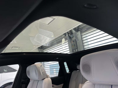 2024 Cadillac LYRIQ Luxury w/1SE