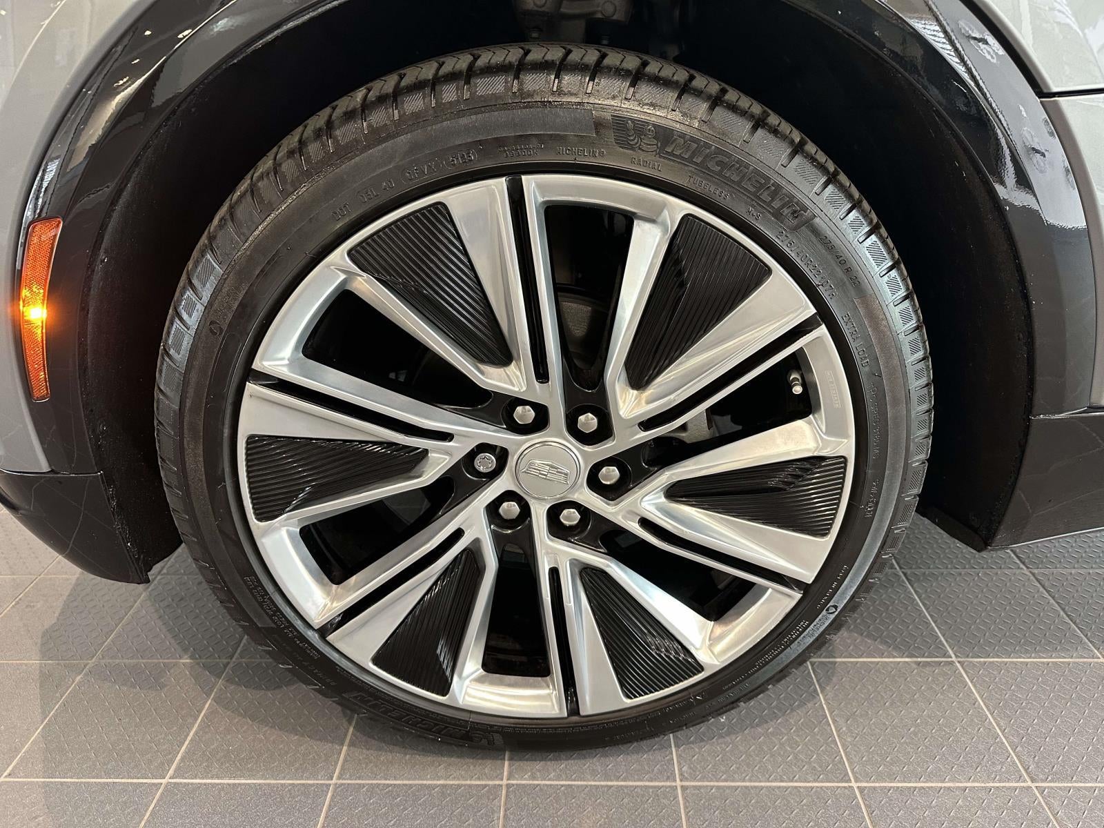 2024 Cadillac LYRIQ Luxury w/1SE