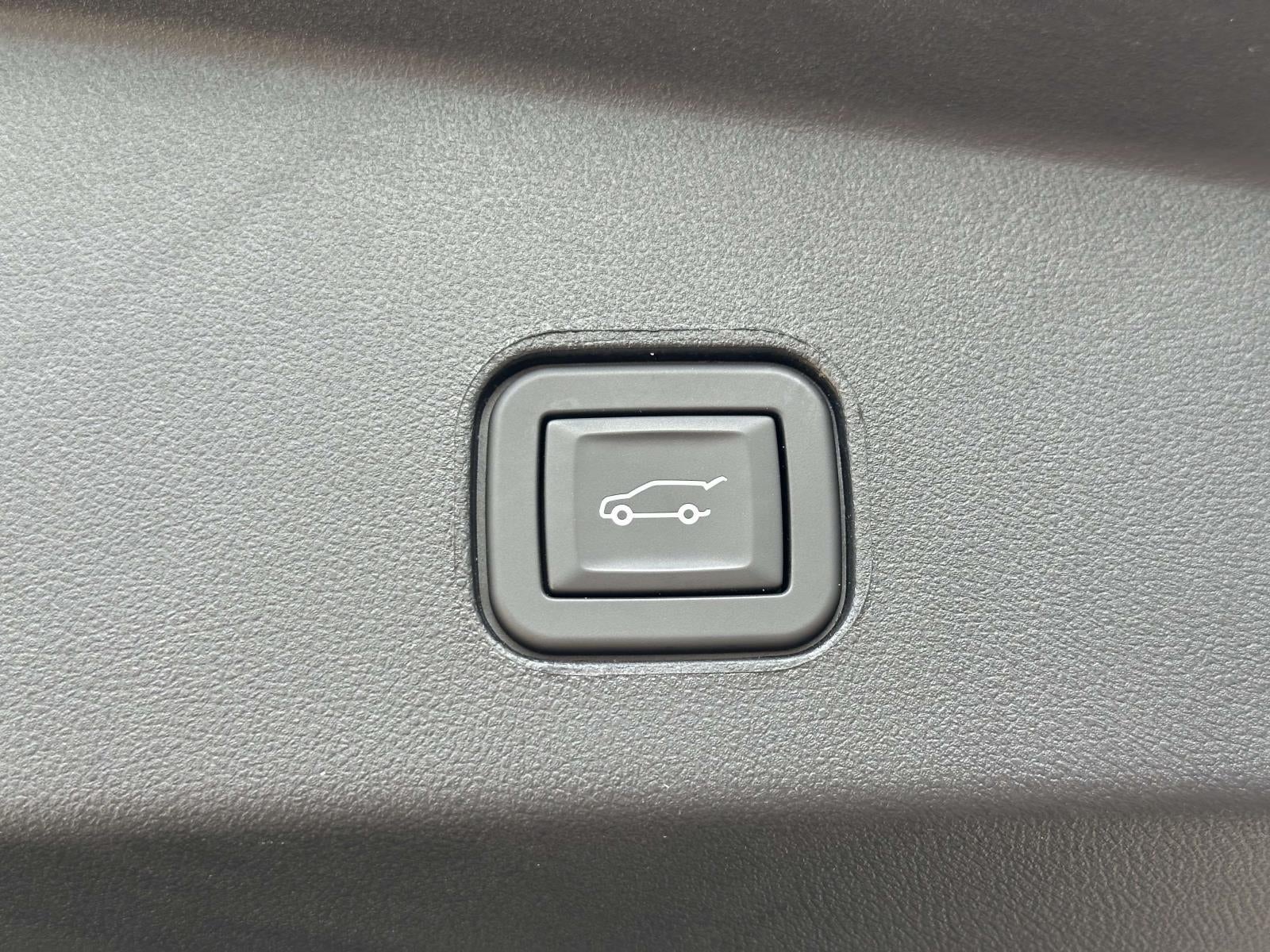 2024 Cadillac LYRIQ Sport w/1SF