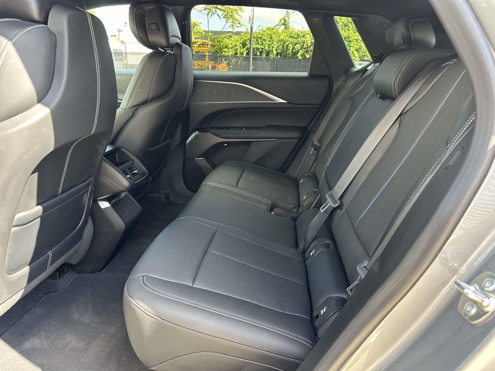 2024 Cadillac LYRIQ Sport w/1SF