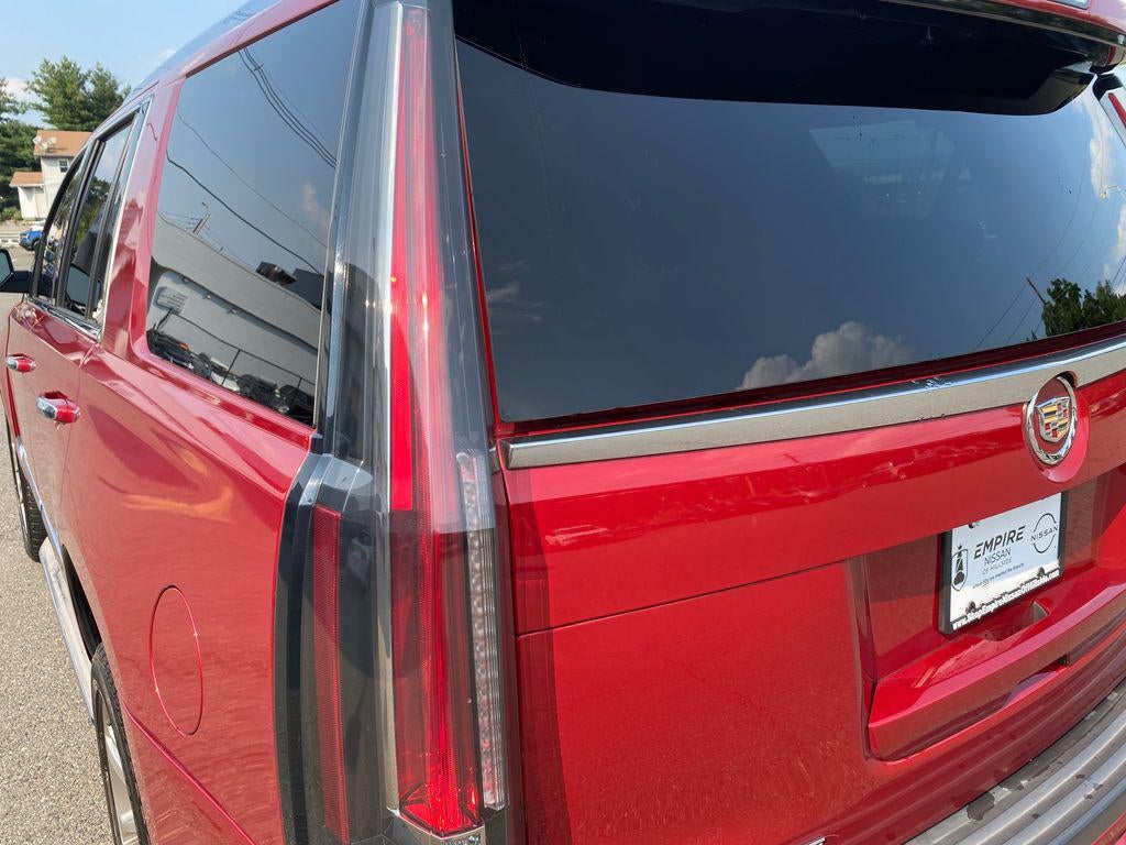 2015 Cadillac Escalade Luxury