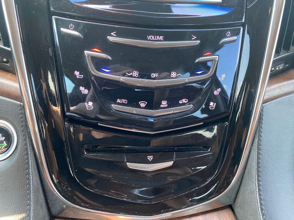 2015 Cadillac Escalade Luxury