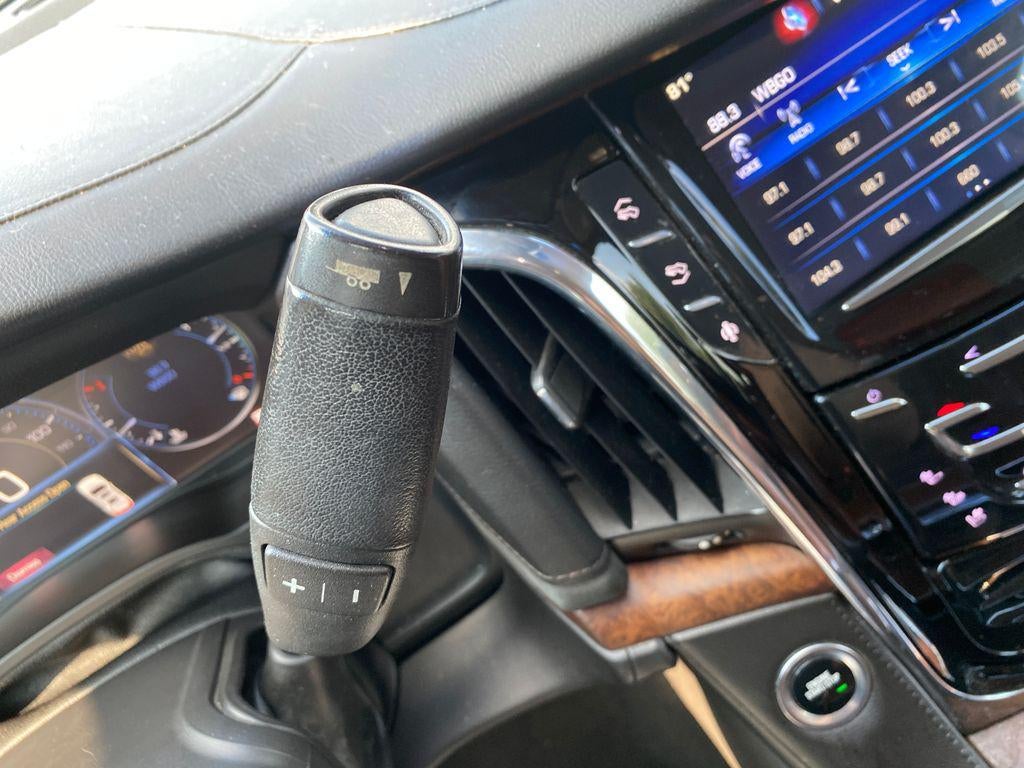 2015 Cadillac Escalade Luxury