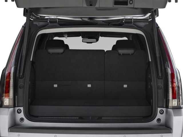 2016 Cadillac Escalade Luxury Collection