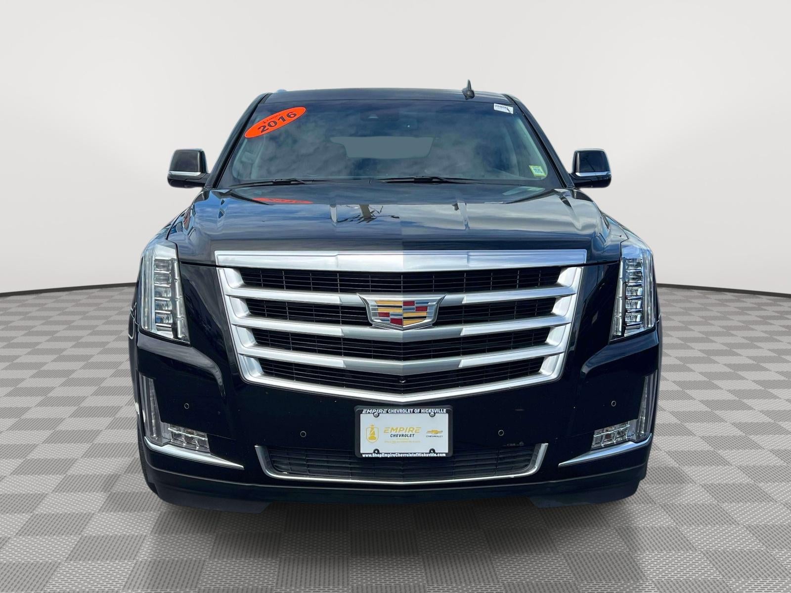 2016 Cadillac Escalade Luxury Collection