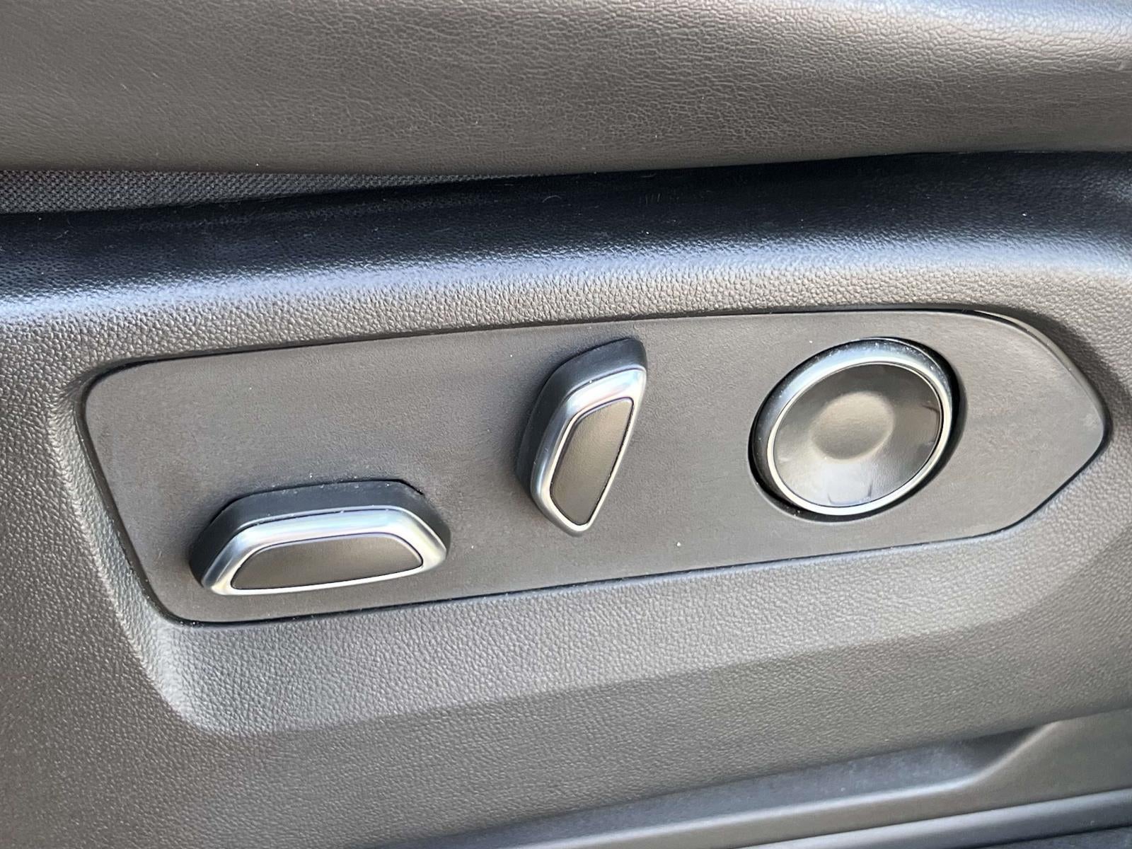 2024 Cadillac Escalade 4WD Premium Luxury