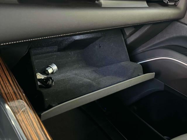 2021 Cadillac Escalade 4WD Premium Luxury