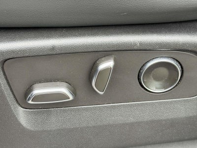 2023 Cadillac Escalade 4WD Premium Luxury