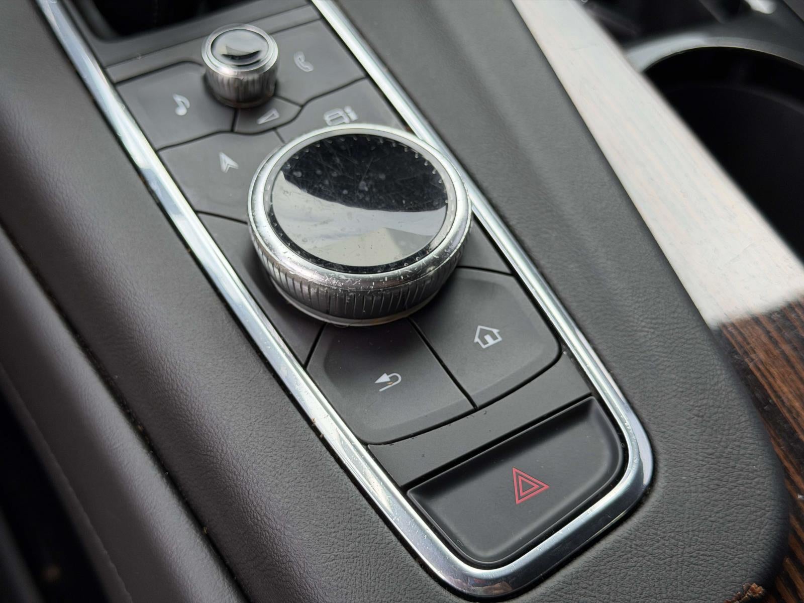 2023 Cadillac Escalade 4WD Premium Luxury