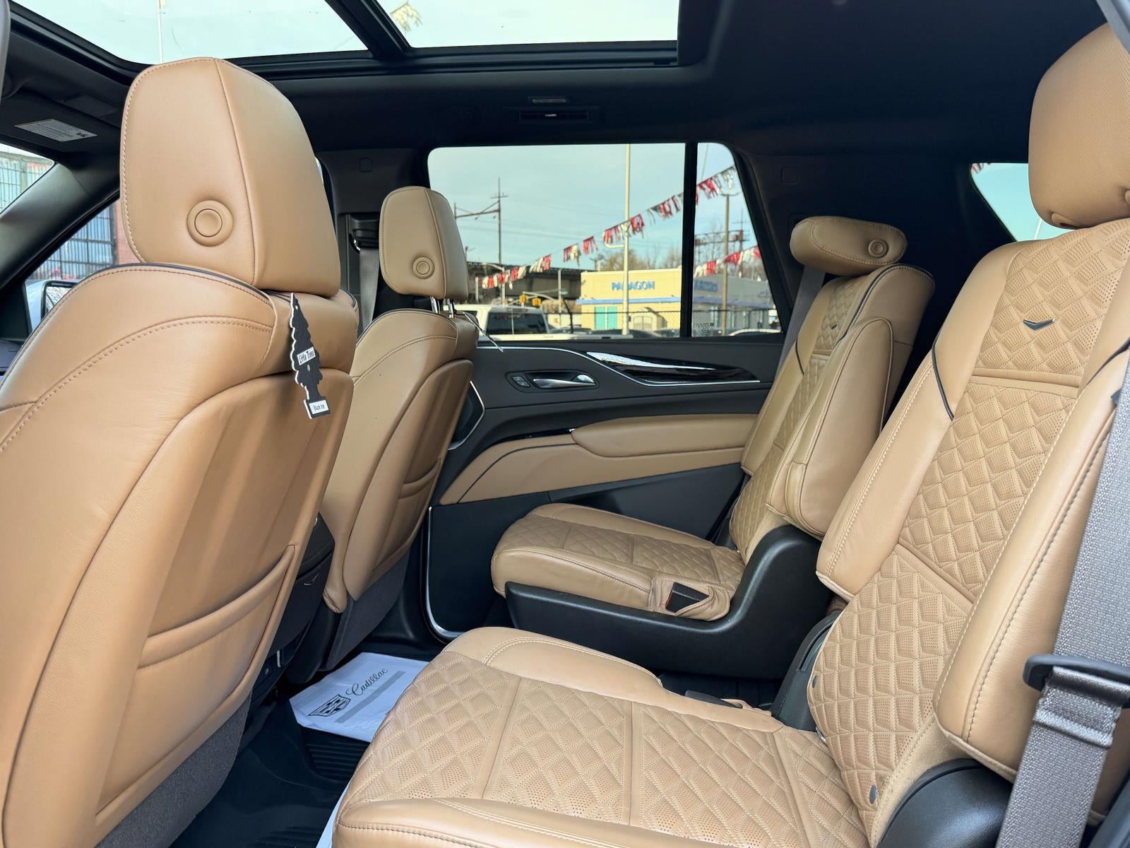 2021 Cadillac Escalade 4WD Sport